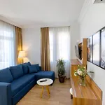 Comfort Hotel 3*